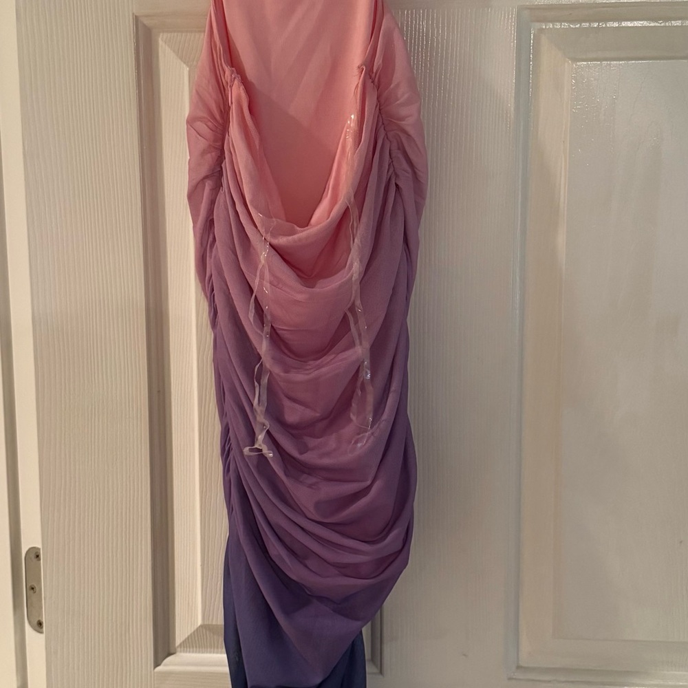 Strapless Ombre Ruched Bodycon Dress - Pink to Blue - Picture 4 of 4